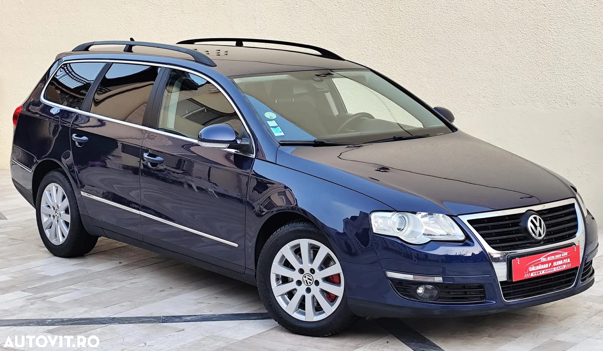 Volkswagen Passat - 2