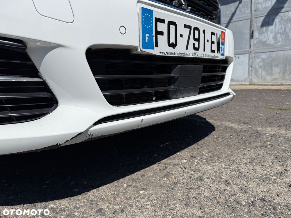 Peugeot 308 BlueHDi FAP 130 Stop & Start Tech Edition - 10