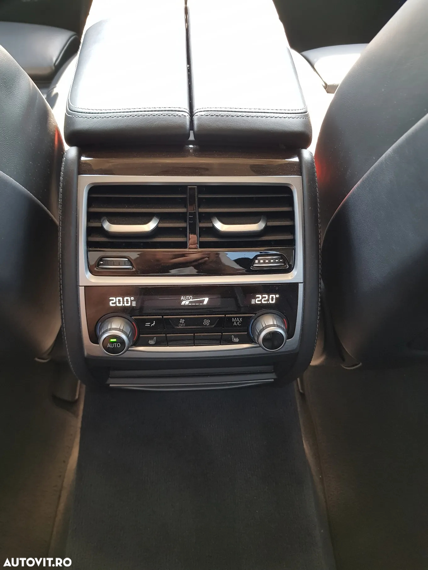 BMW Seria 7 750Ld xDrive - 14