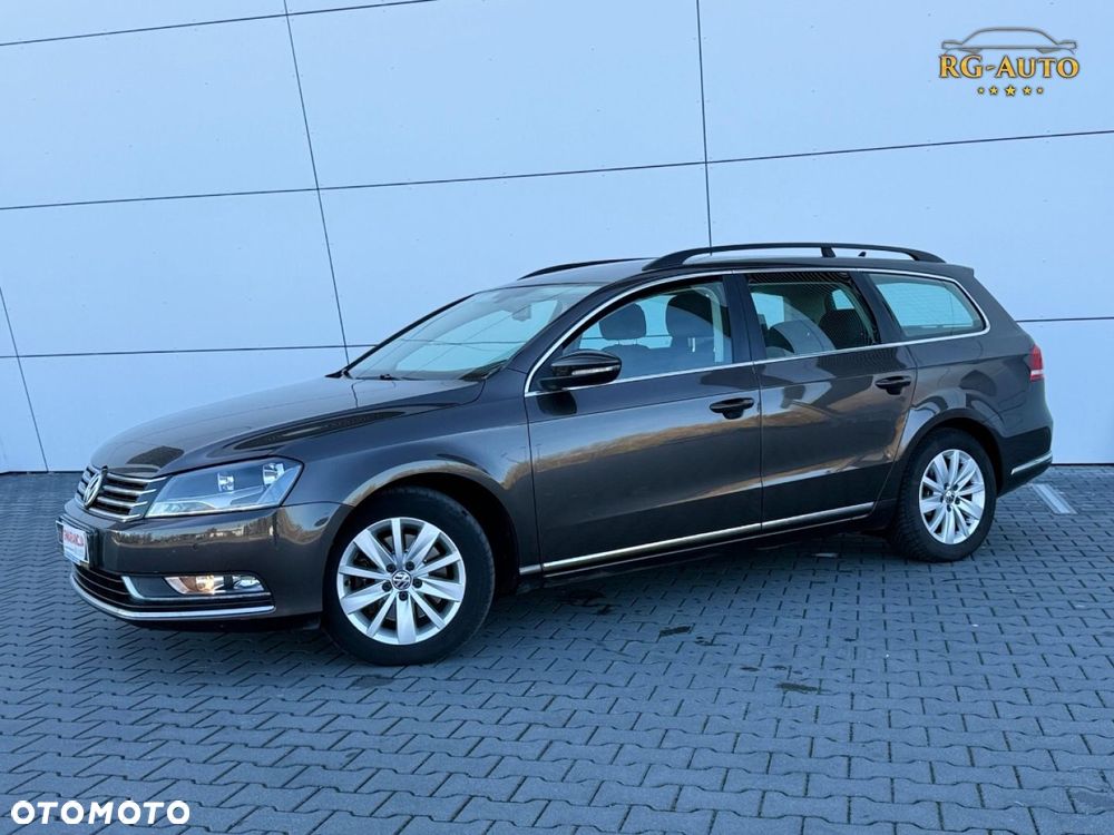 Volkswagen Passat - 13