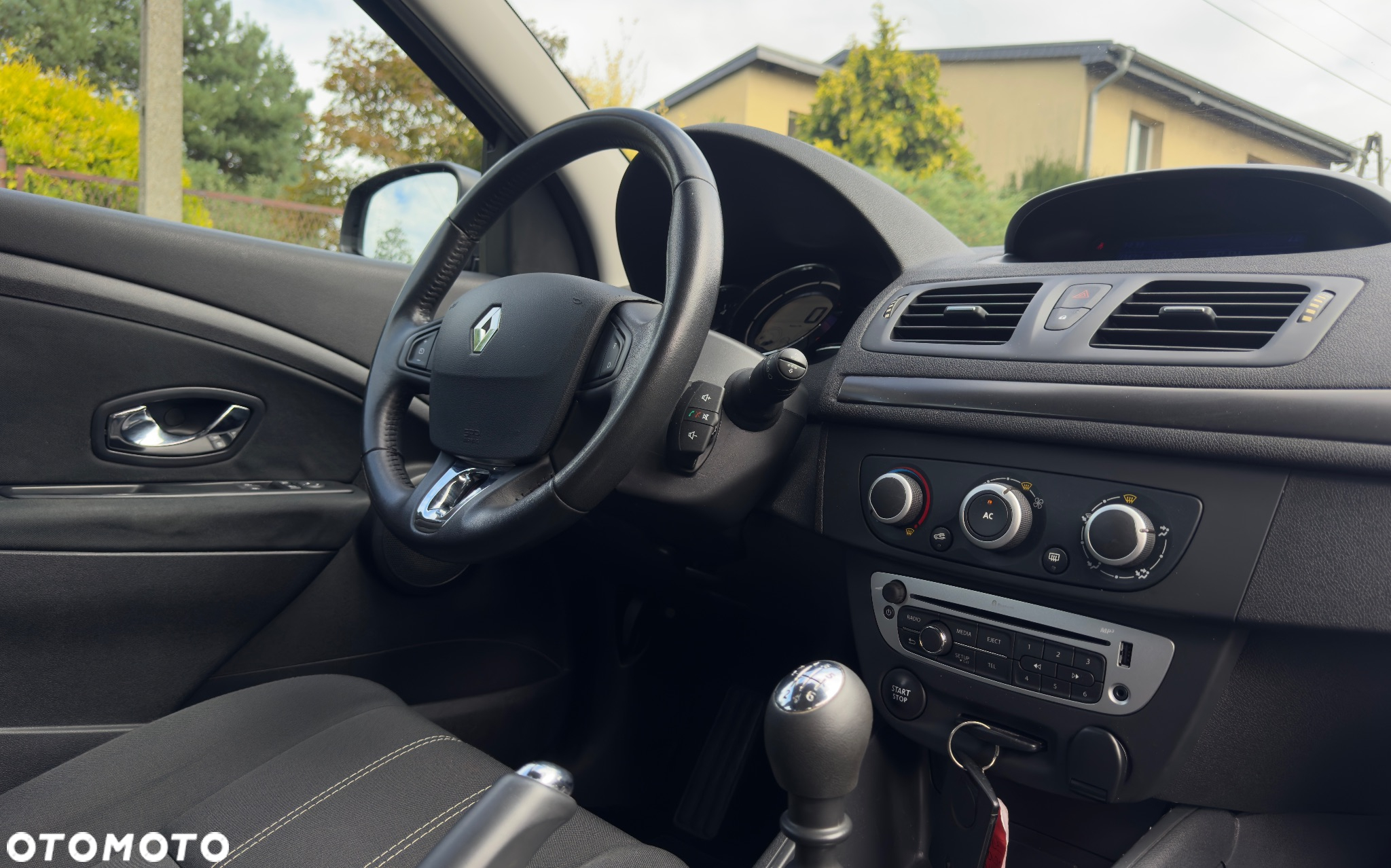 Renault Megane 1.5 dCi Energy Life EU6 - 18