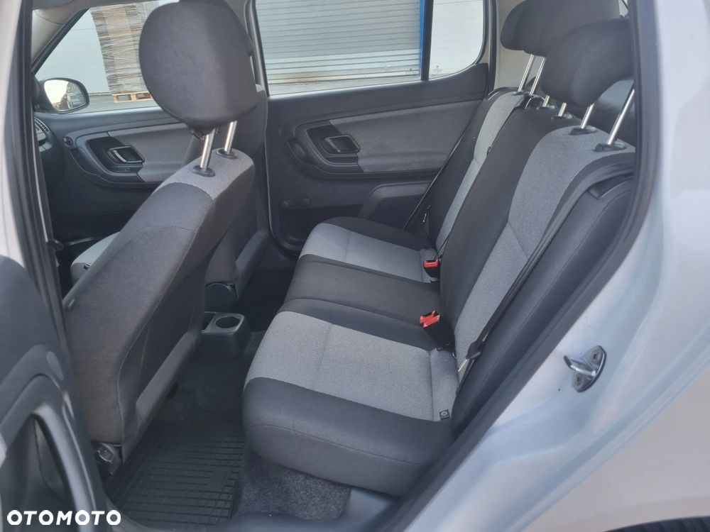 Skoda Fabia 1.2 HTP Fresh - 7