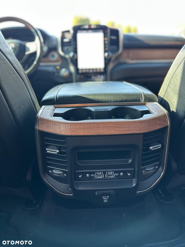 RAM 1500 5.7 Crew Cab Longhorn - 19