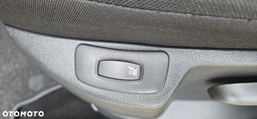 Renault Captur 1.2 Energy TCe XMOD EDC EU6 - 28