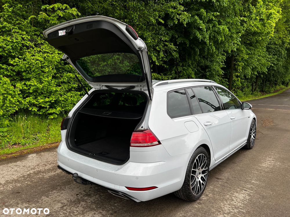 Volkswagen Golf 1.6 TDI BMT Highline - 24