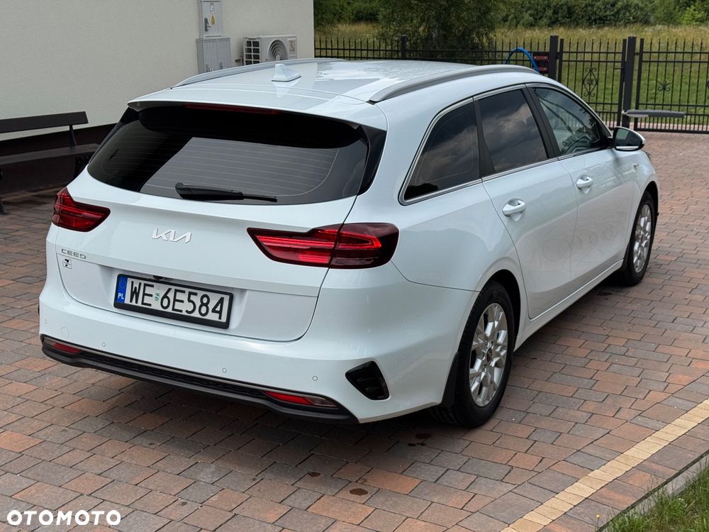 Kia Ceed 1.5 T-GDI M - 8