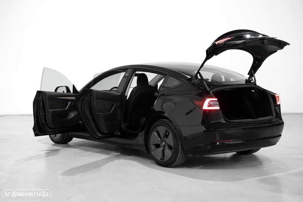 Tesla Model 3 2023 photo 5