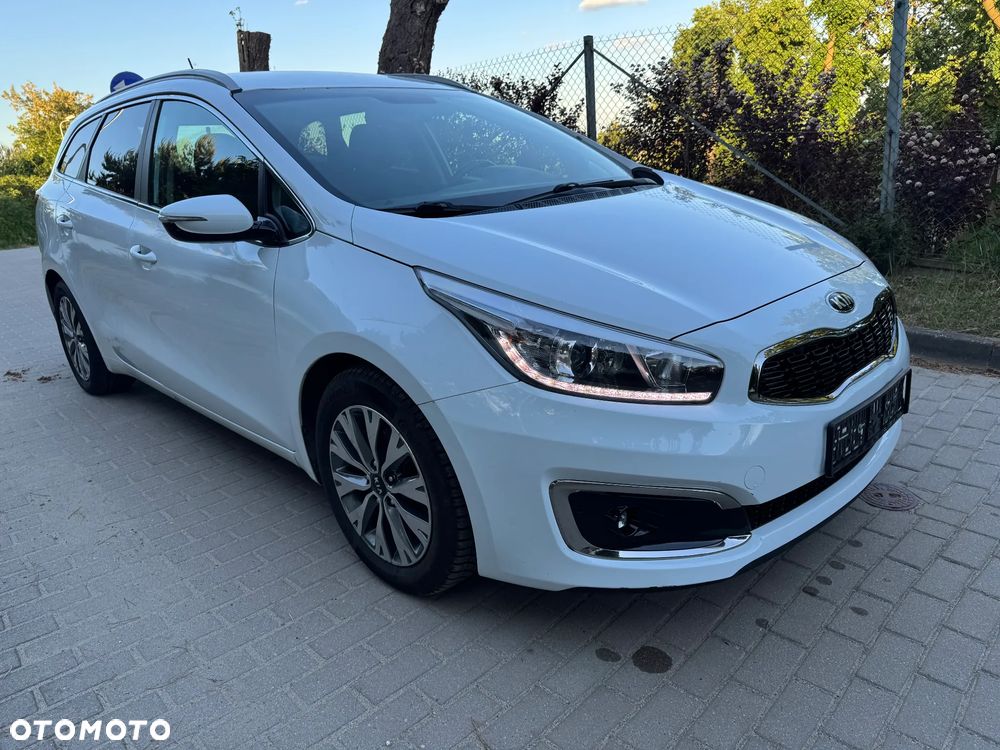 Kia Ceed 1.6 CRDi L Business Line - 1