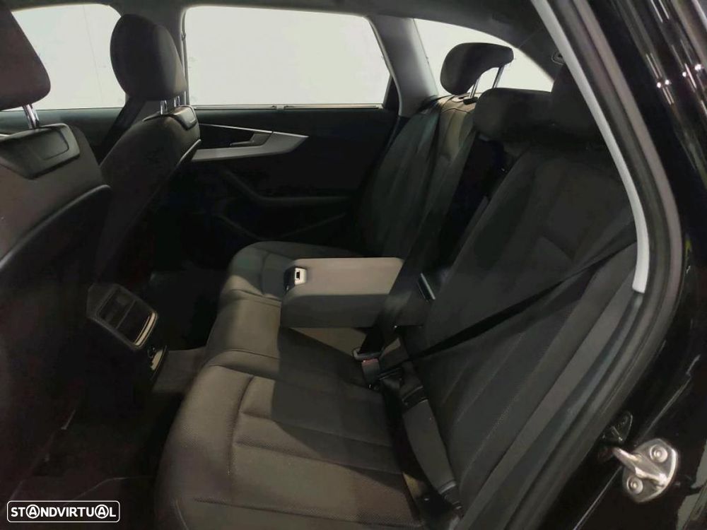 Audi A4 Avant 35 TDI S tronic - 4