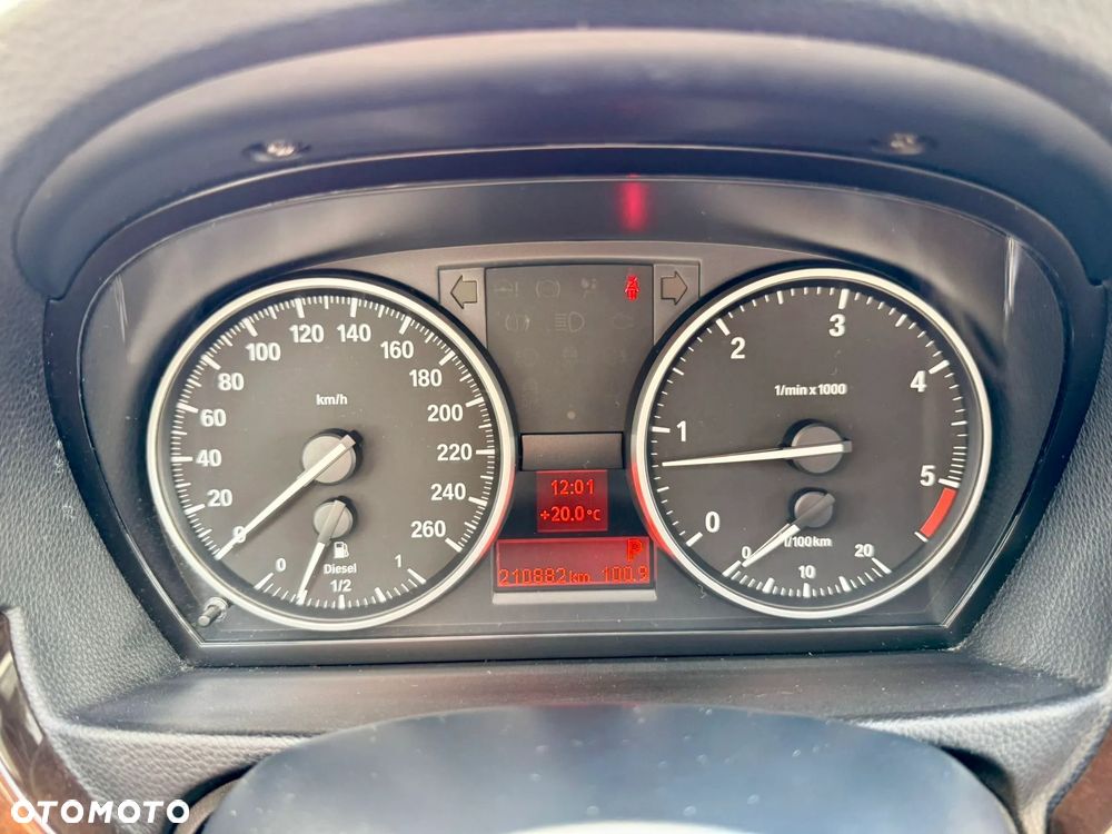 BMW Seria 3 - 12