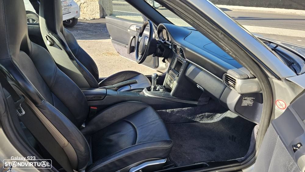 Porsche 911 Série F - 19