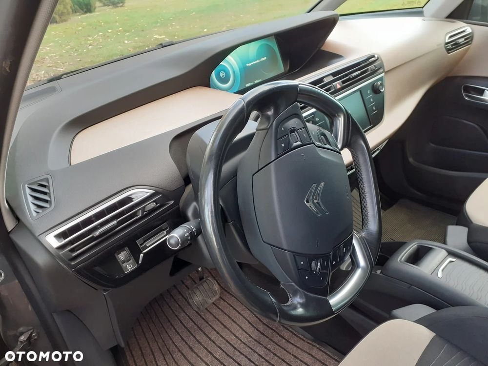 Citroën C4 Picasso e-HDi 115 ETG6 Exclusive - 11