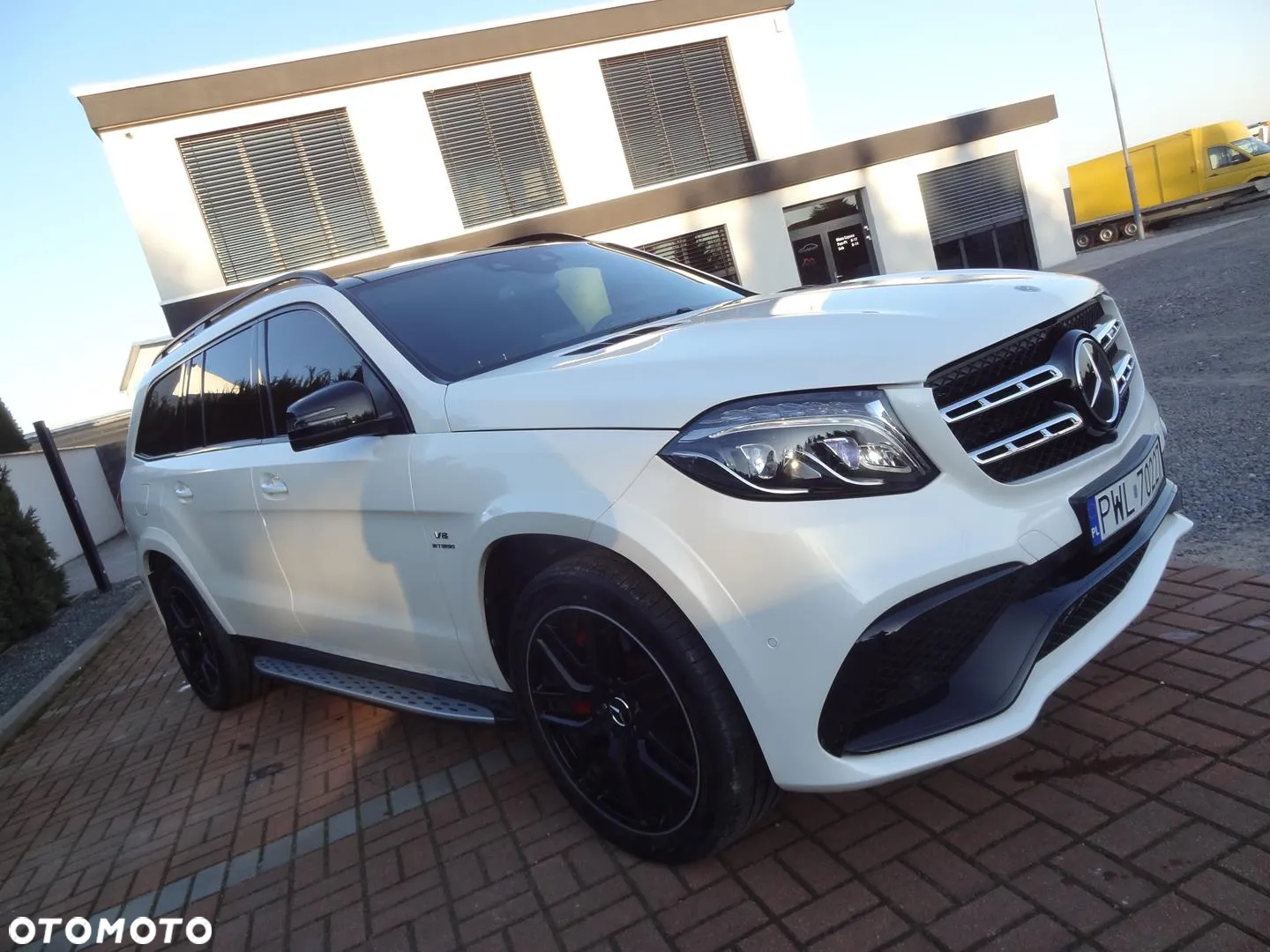 Mercedes-Benz GLS AMG 63 4-Matic - 17