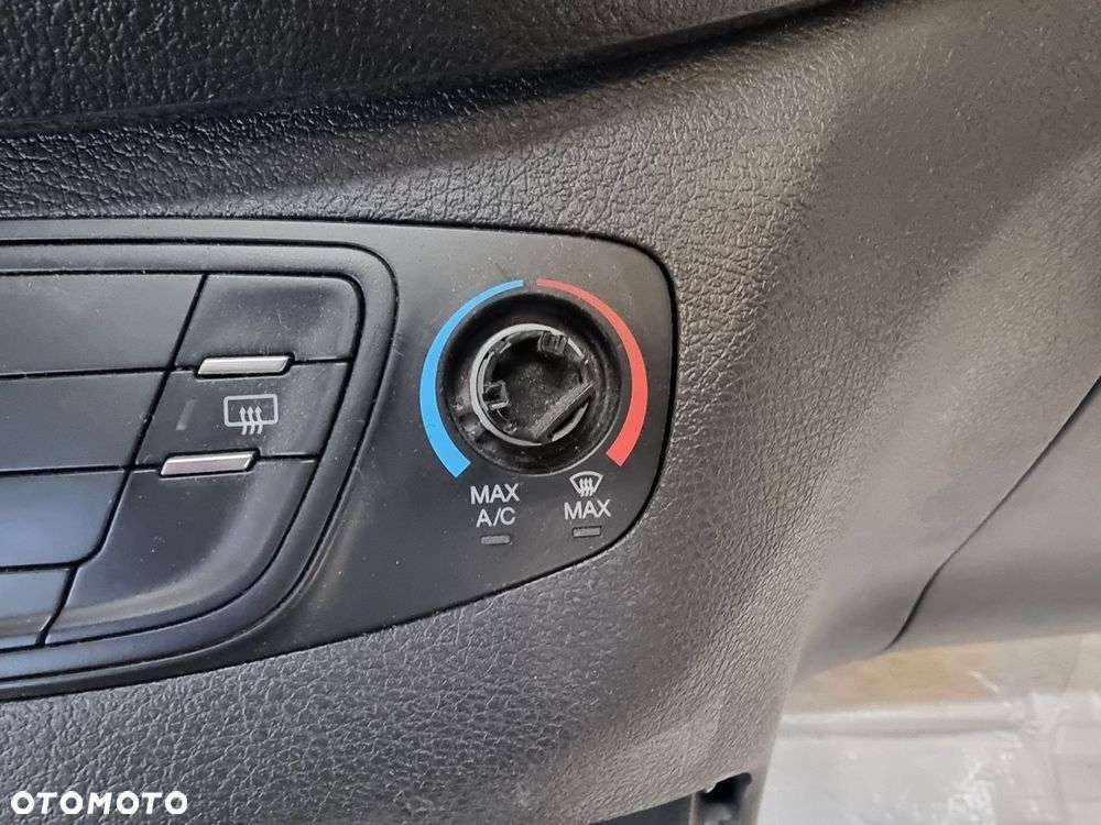 DESKA ROZDZIELCZA KONSOLA KOKPIT EU FORD TRANSIT COURIER 14-23 - 9
