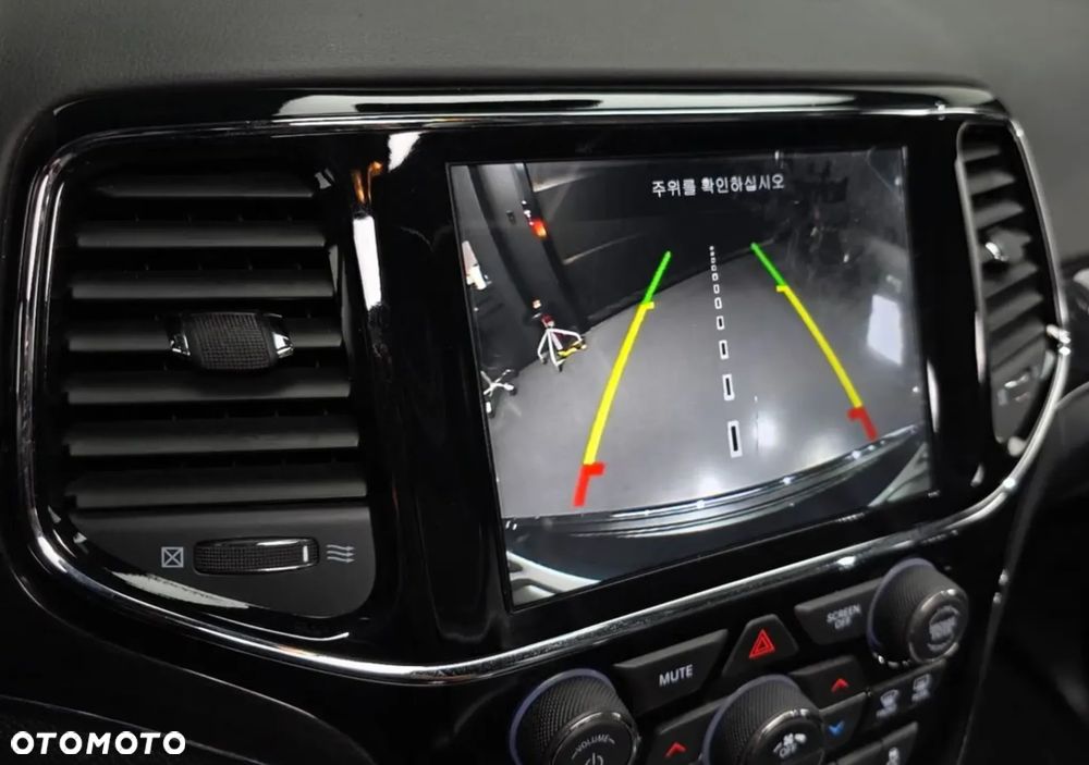Jeep Grand Cherokee 3.6 V6 Overland - 11