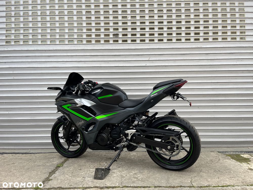 Kawasaki Ninja - 8