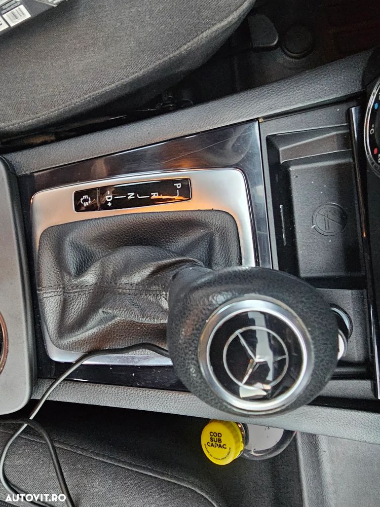 Mercedes-Benz GLK 250 CDI DPF 4Matic BlueEFFICIENCY 7G-TRONIC - 16