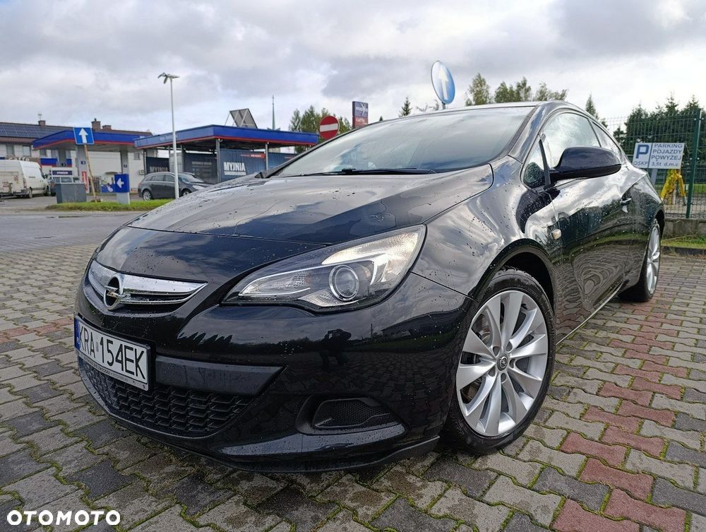 Opel Astra GTC 1.4 Turbo - 3