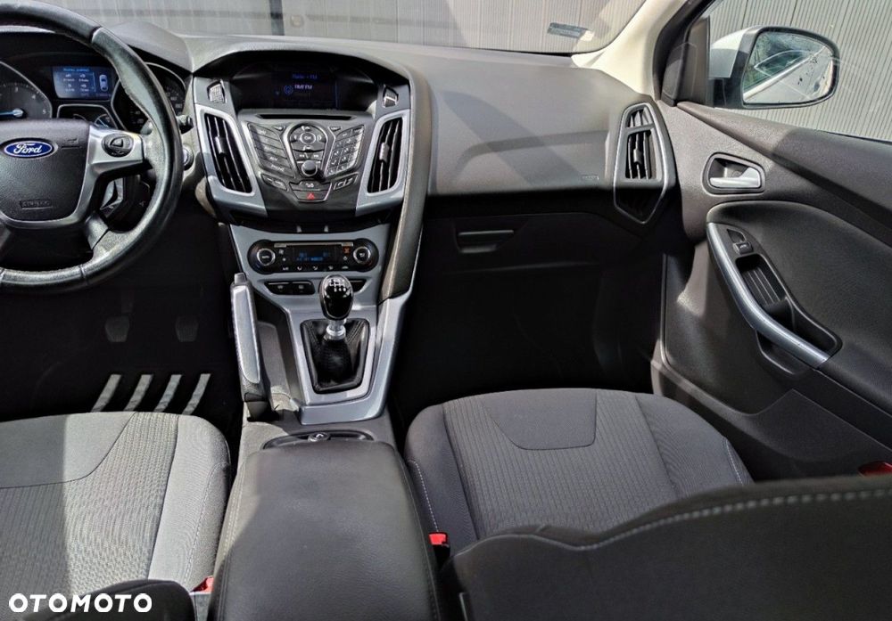 Ford Focus 1.6 TDCi DPF Start-Stopp-System Titanium - 15