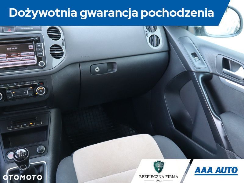 Volkswagen Tiguan - 10