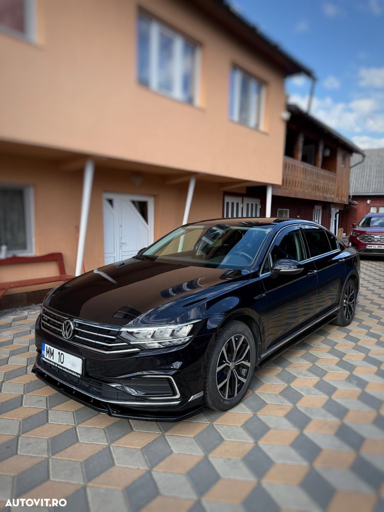 Volkswagen Passat 1.4 TSI ACT (BlueMotion Technology) DSG Highline - 1