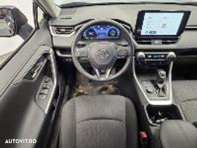 Toyota RAV4 - 7