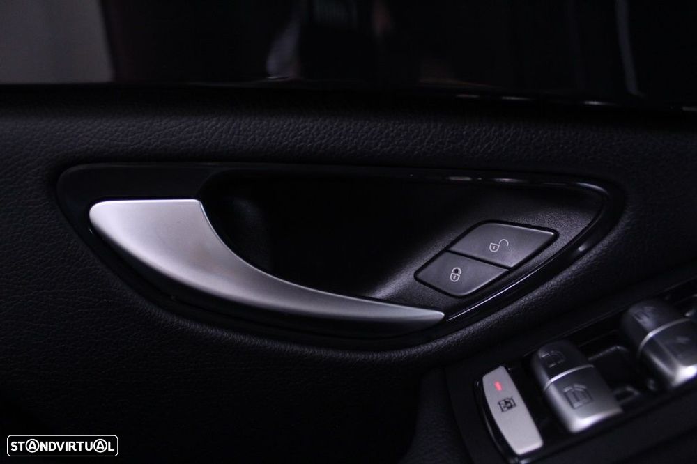 Mercedes-Benz GLC 300 de Coupé 4Matic - 21