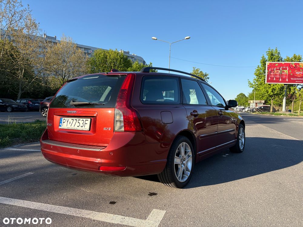 Volvo V50 2.0D Momentum - 4