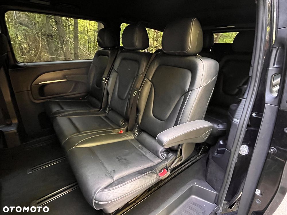 Mercedes-Benz Klasa V 300 d lang 9G-TRONIC Avantgarde - 16