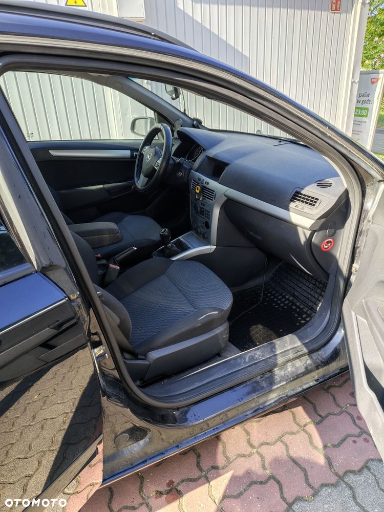 Opel Astra - 4