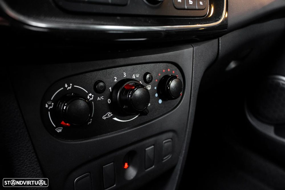Dacia Sandero SCe 75 Ambiance - 19