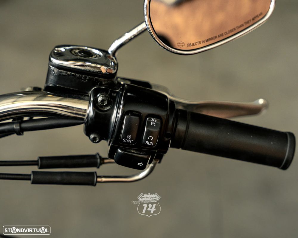 Harley-Davidson FLST Softail Deluxe - 8