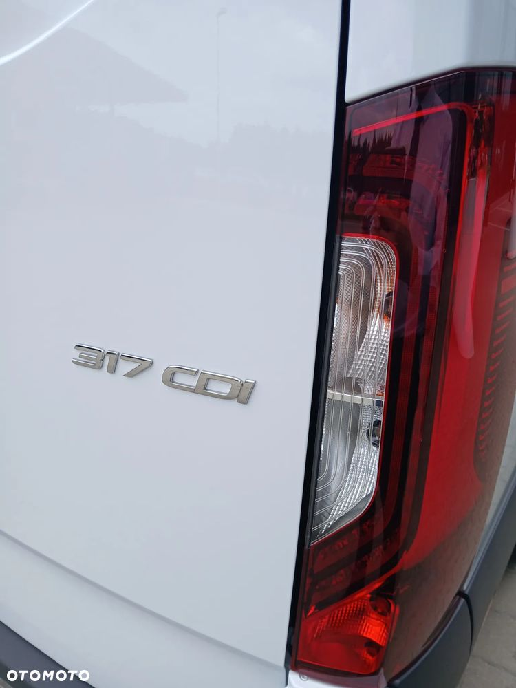 Mercedes-Benz Sprinter 317 CDI KA OM654 długi PRO - 11