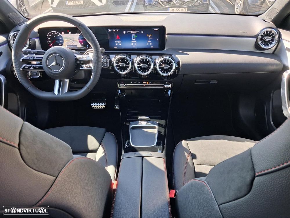 Mercedes-Benz A 180 d - 18