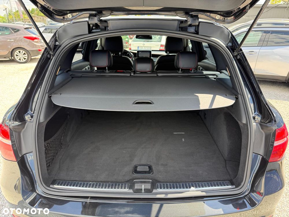 Mercedes-Benz GLC AMG 43 4Matic 9G-TRONIC - 30