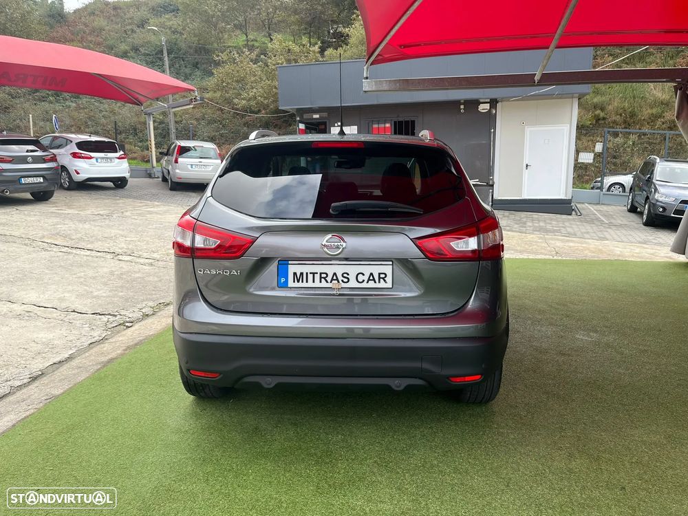 Nissan Qashqai 1.6 dCi Xtronic ACENTA - 4