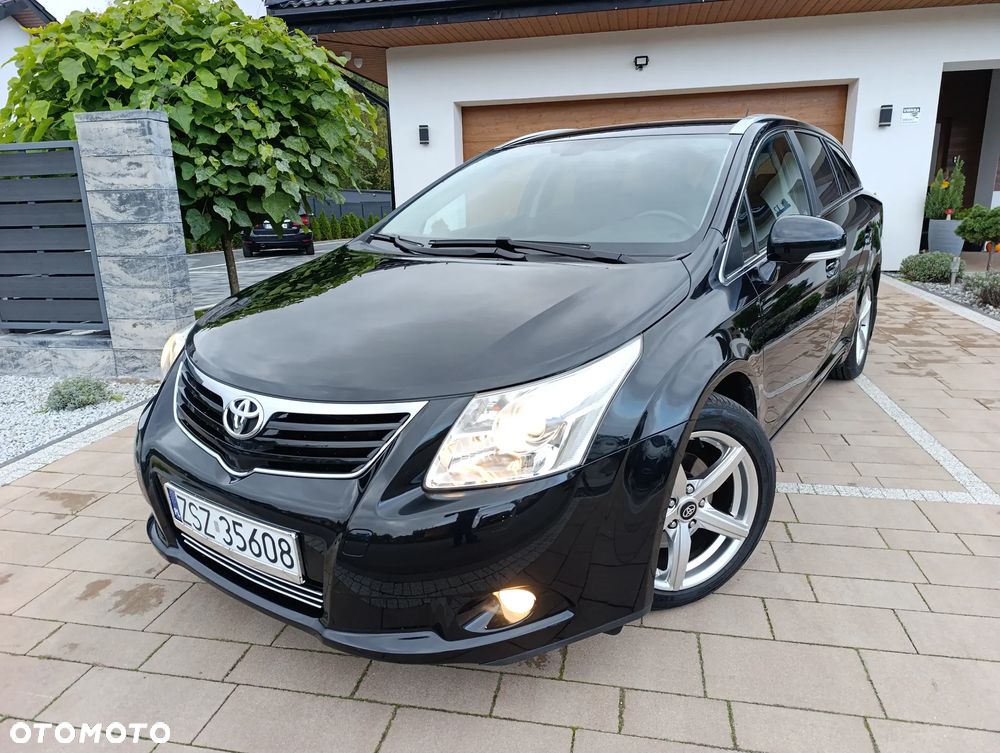 Toyota Avensis - 26