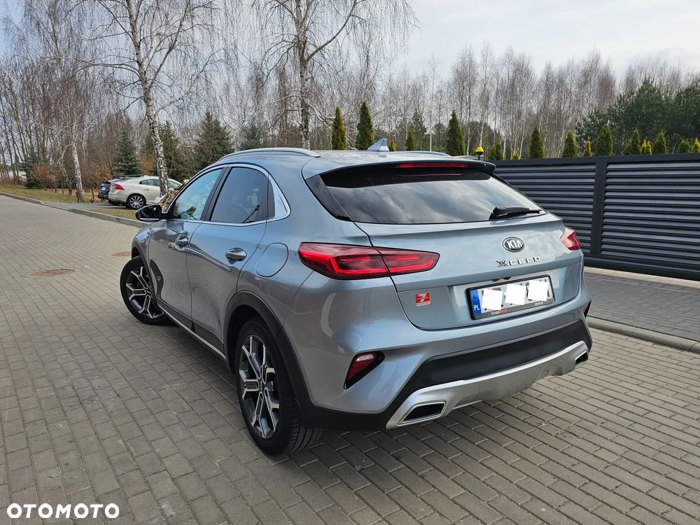 Kia XCeed 1.4 T-GDI L Business Line - 4
