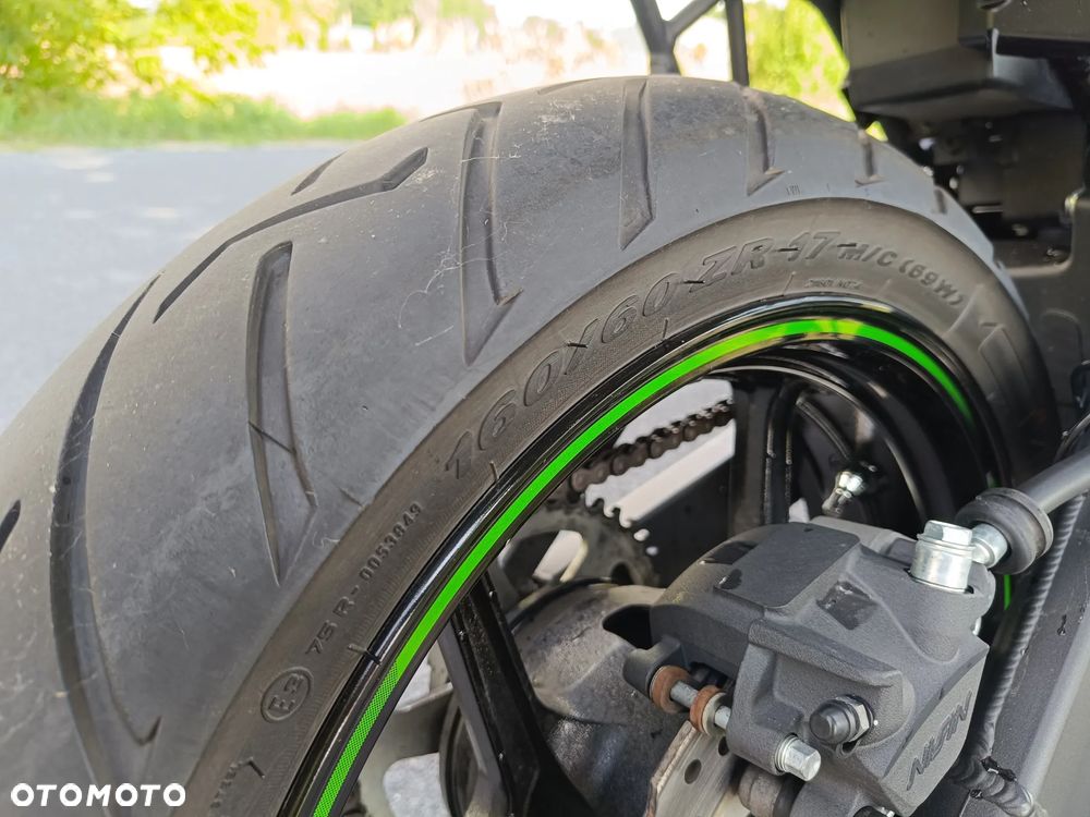 Kawasaki Versys 650 - 19