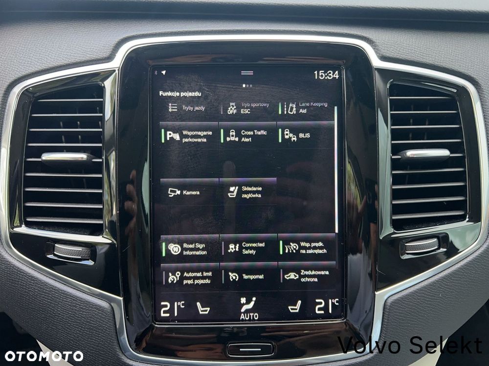 Volvo XC 90 B5 D AWD Momentum Pro - 18