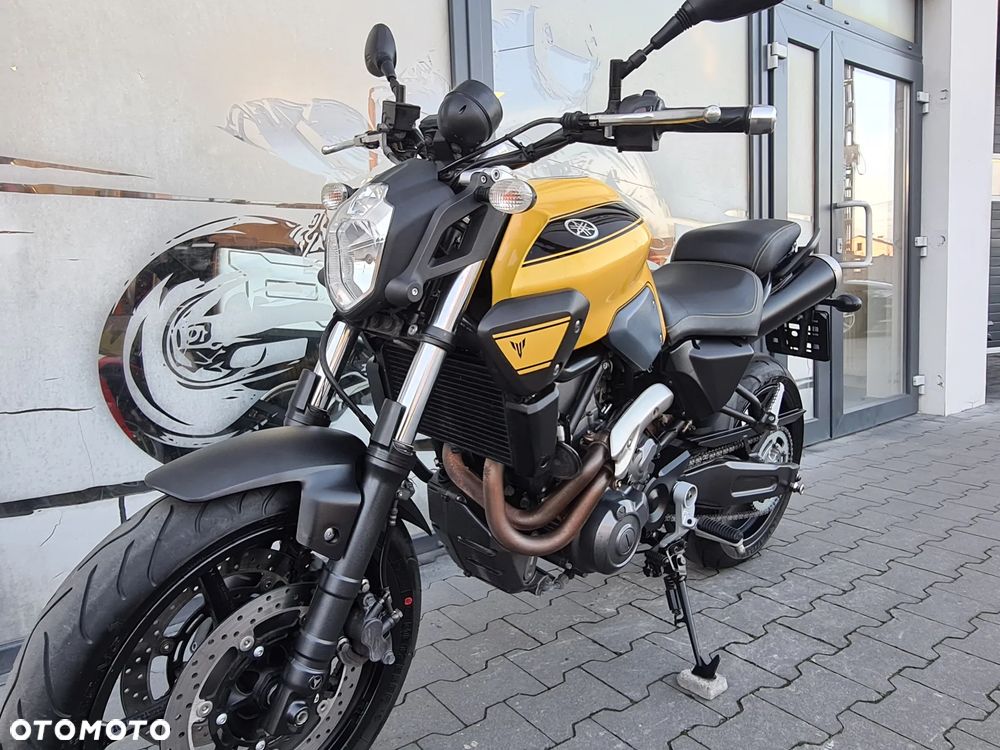 Yamaha MT - 2