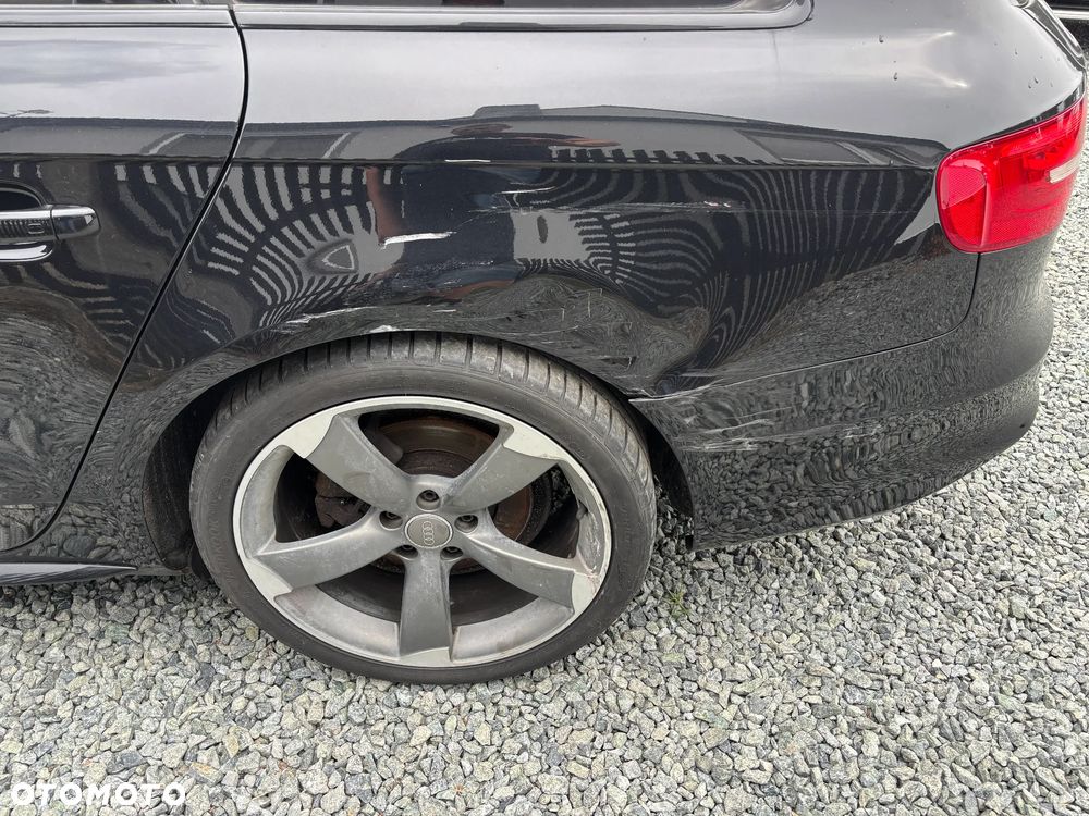 Audi A4 Avant 2.0 TDI DPF clean diesel quattro S tronic S line Sportpaket - 26