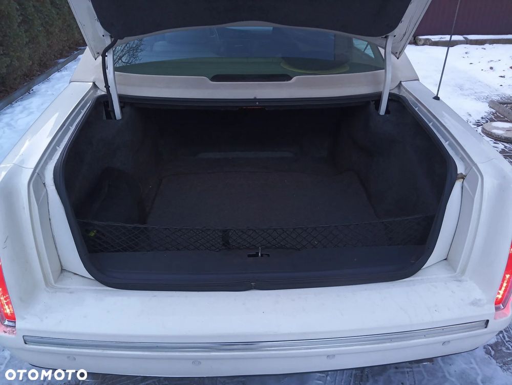 Cadillac Deville - 7