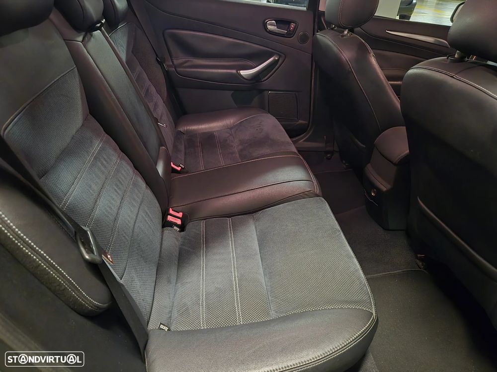 Ford Mondeo SW 2.0 TDCi Titanium - 25