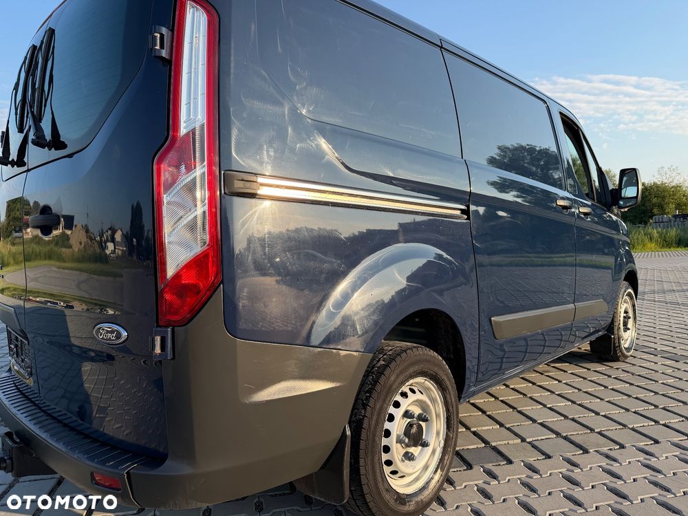 Ford TRANSIT CUSTOM - 31