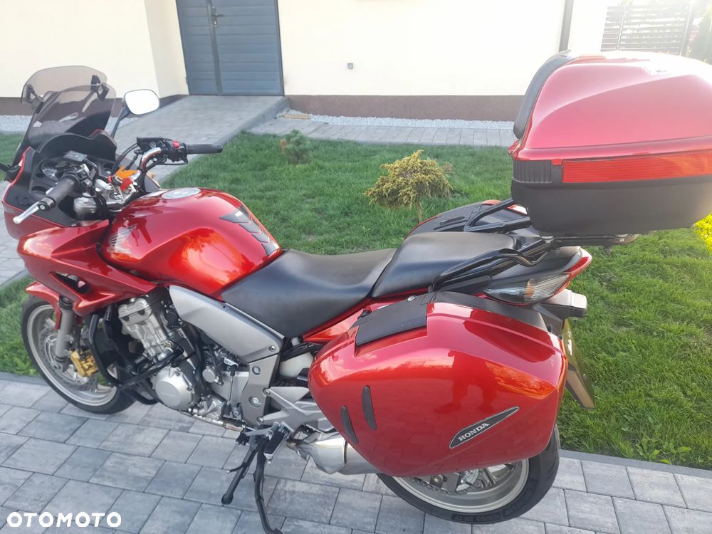 Honda CBF - 24
