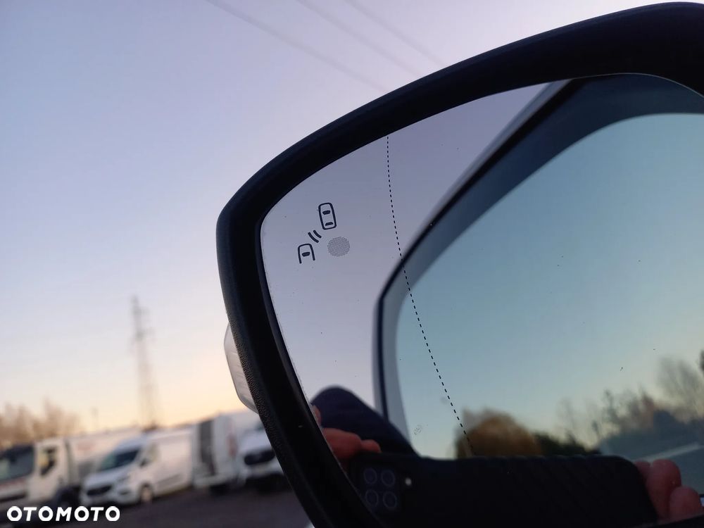 Ford Mondeo 2.0 TDCi Titanium PowerShift - 12