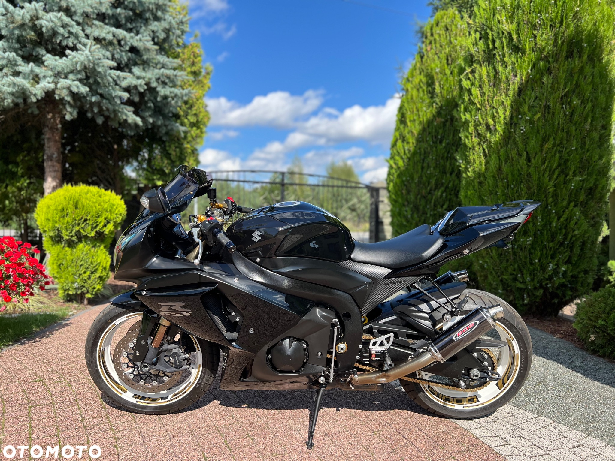 Suzuki GSX-R - 23