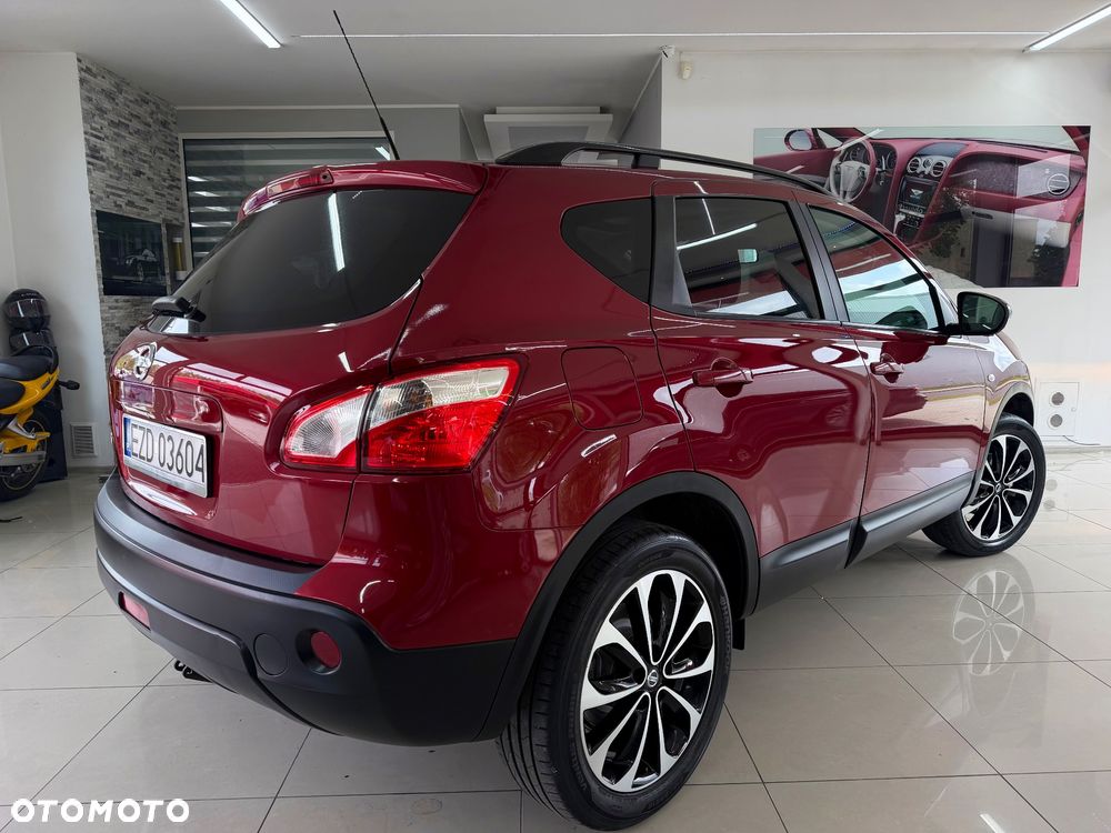 Nissan Qashqai 2.0 360 - 13