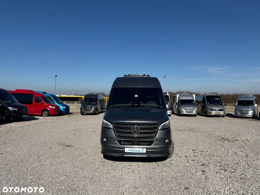 Mercedes-Benz Sprinter 519 - 12